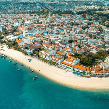 Полудневна обиколка на Стоун Таун