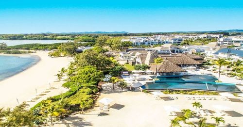 Radisson Blue Azuri Resort & SPA