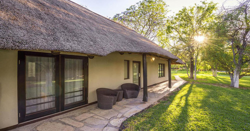 Mokuti Etosha Lodge