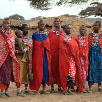 Посещение на традиционно масайско селище