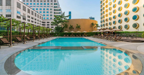 Holiday Inn Bangkok Silom