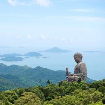 Екскурзия до остров Лантау - целодневен тур