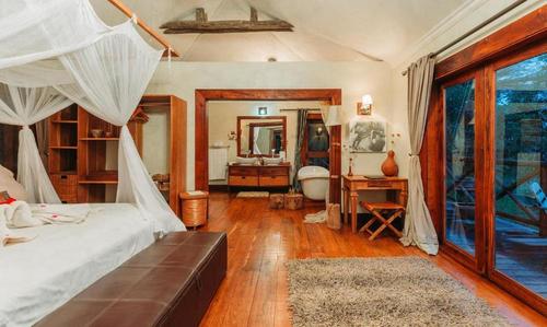 Escarpment Luxury Lodge Manyara